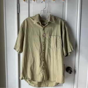 Van Heusen Checkered Plaid Button-Up Shirt